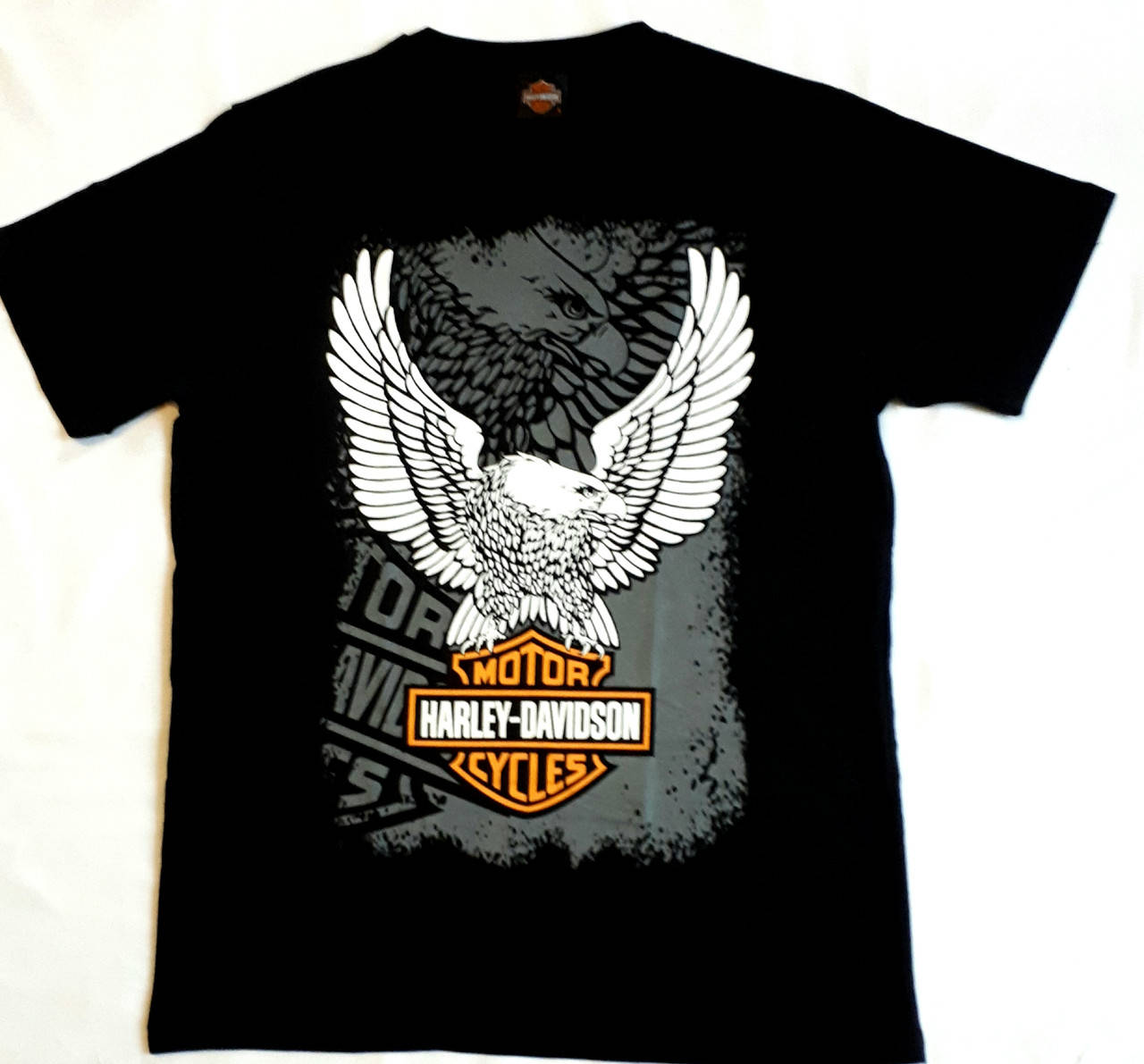 

Футболка " Harley-Davidson" размер: L XL