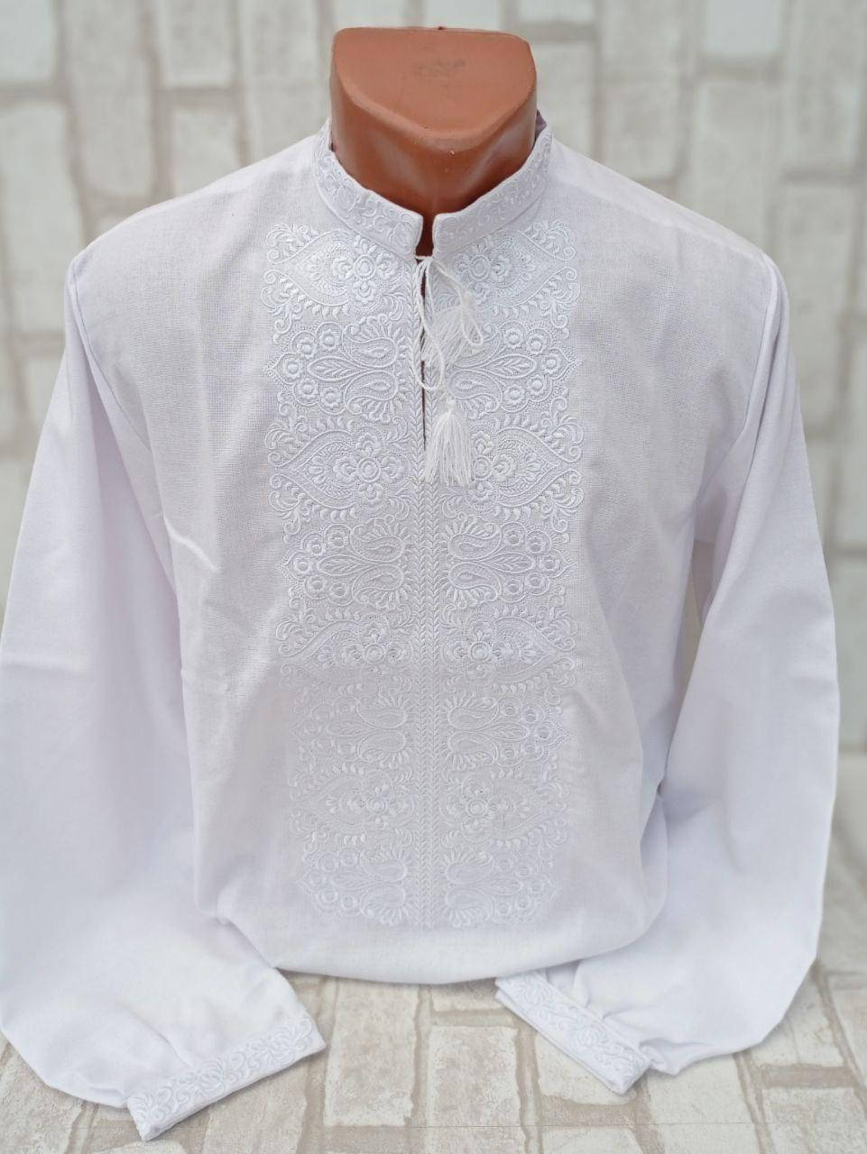 

Вышиванка мужская с вышитой спинкой в 46-52 размерах, Черный