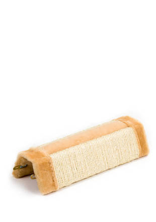 

Когтеточка, дряпка для кота ДУ угловая 43 см,сизаль