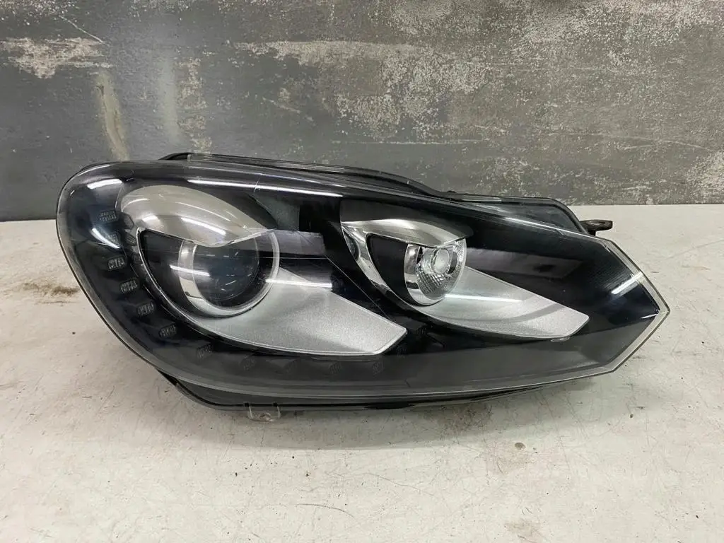 

Фара Права PRZOD VOLKSWAGEN GOLF VI 6 XENON LED под заказ 2-4 дн