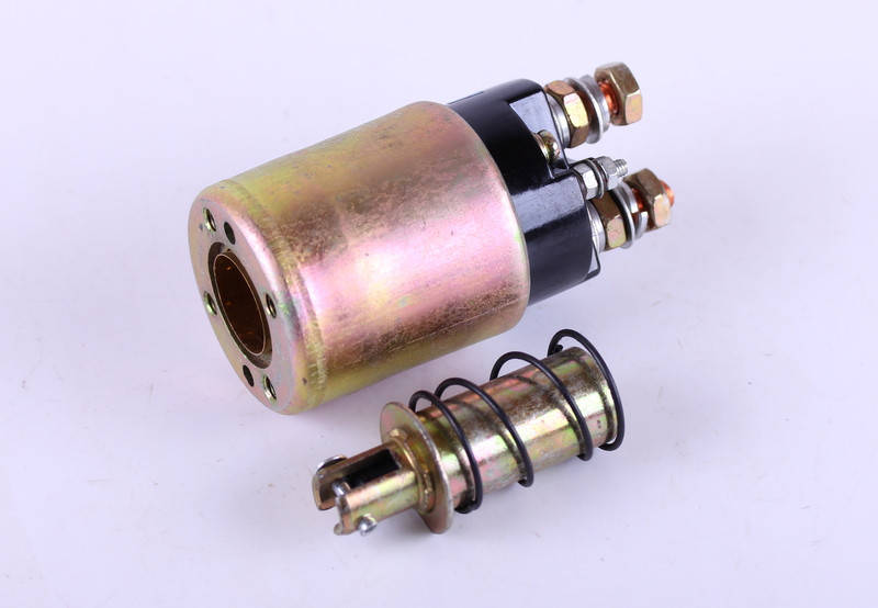 

Втягивающее стартера 2,5KW DK1511D KM385BT