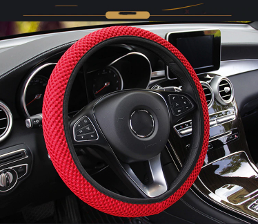 

Оплетка (чехол) на руль эластичная Dragon (36-39 размер, ткань, красная)