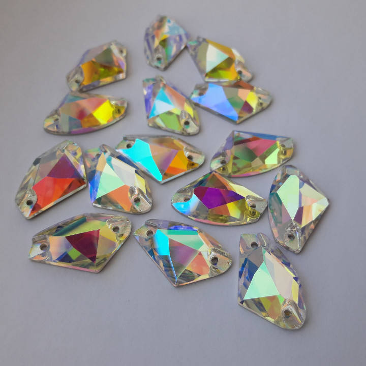 

Стразы Lux Топорик 9*14мм. Crystal AB
