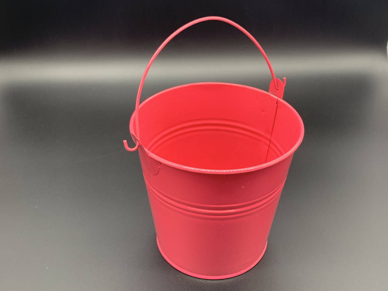 

Декоративное ведро. Цвет красный. 11х11см, Малиновый