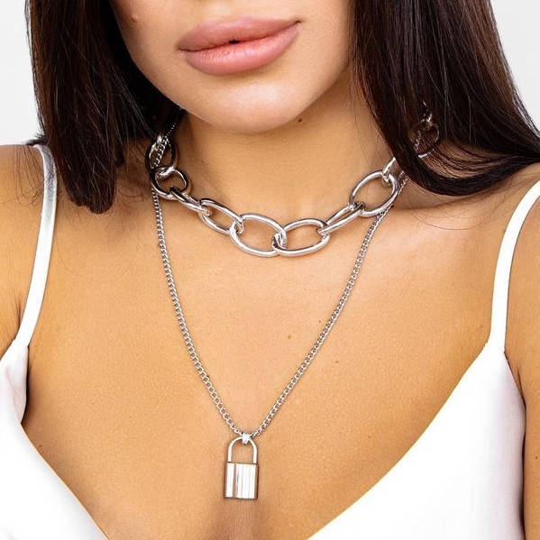 

Двойная массивная цепочка на шею с подвеской замок колье и ожерелье серебристое