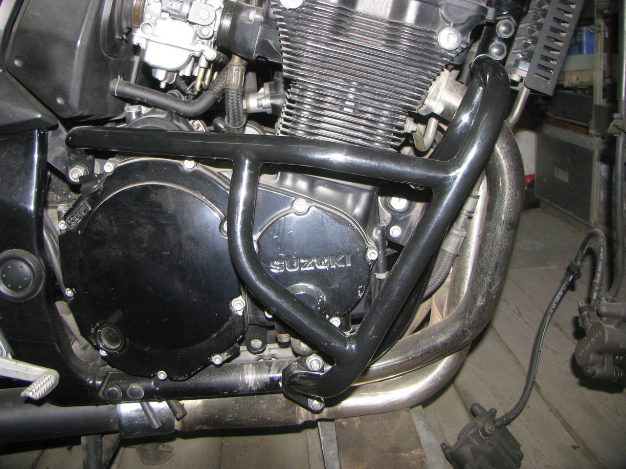 

Защитные дуги Suzuki Bandit GSF650