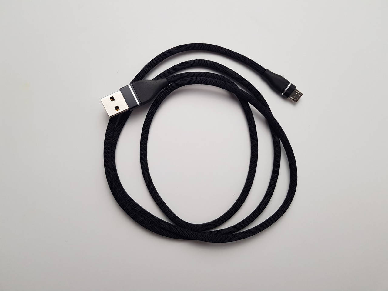 

Кабель в мягкой оплетке USB - Micro USB