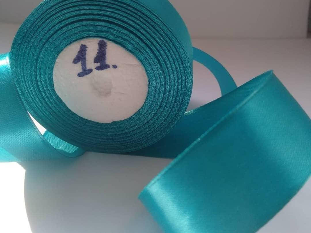 

Атласная лента 2.5 см. Аквамарин