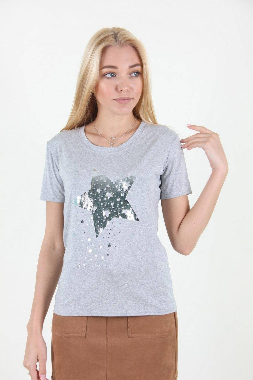 

Женская футболка со звездой светло-серая размер 44,46,48,50,52, Разные цвета