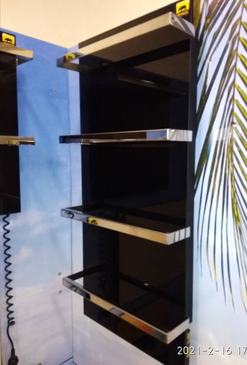 

Стекло–керамический полотенцесушитель для ванной Africa Lotos–X чёрный с программатором, Черный