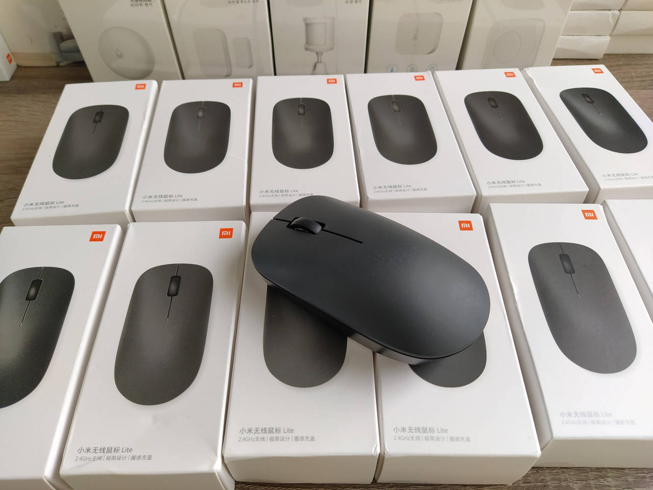 

Мышь Xiaomi Mi Wireless Mouse Lite (XMWXSB01YM) Black, Черный