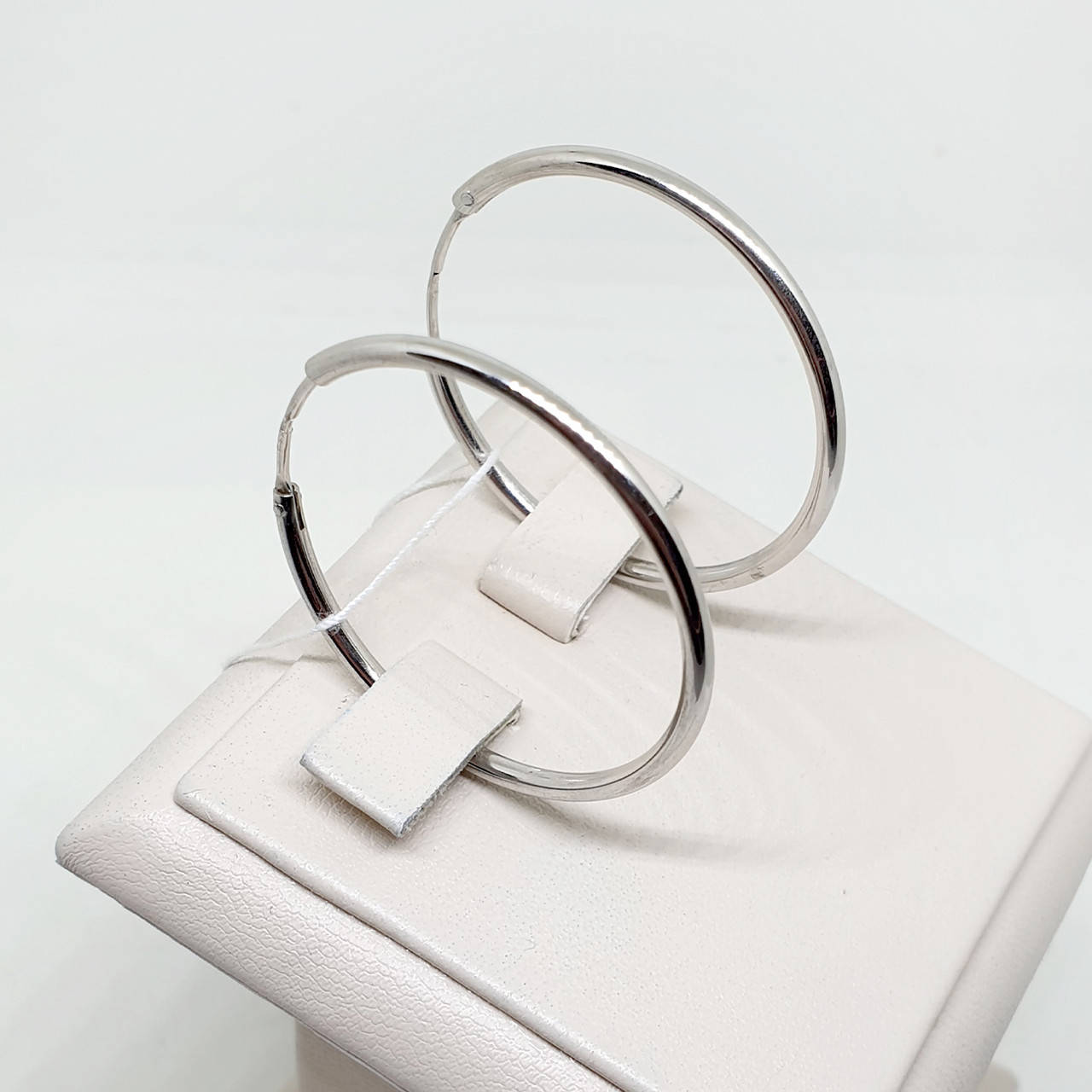 

Сережки-кольца серебряные d=30mm 2.81 г