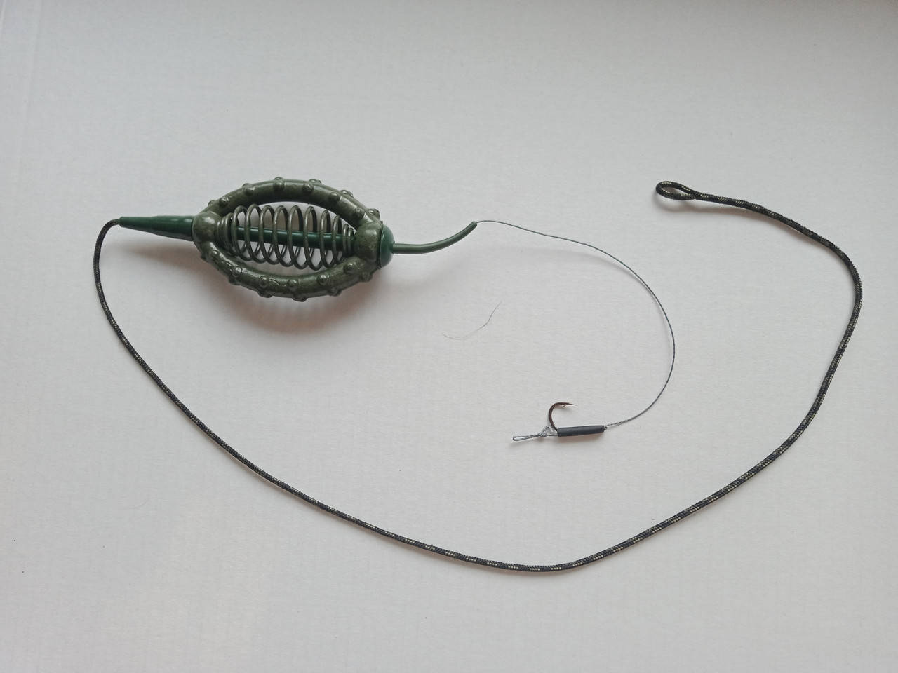 

Рыболовная кормушка для ловли мирной рыбы Овал 60 грм карповый монтаж