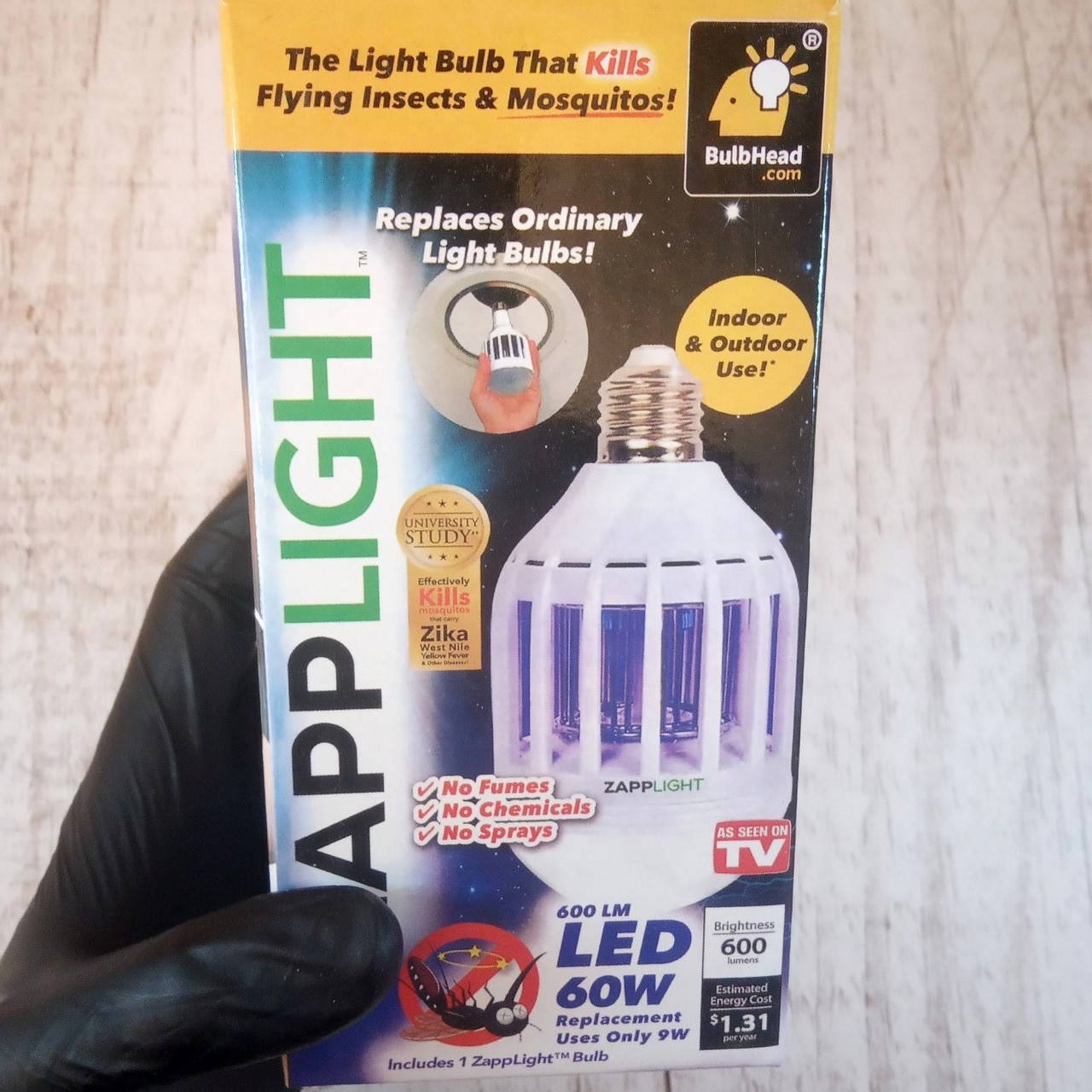 

Светодиодная лампа приманка уничтожитель насекомых (комаров) Лампочка Zapp Light Раптор (Живые фото)