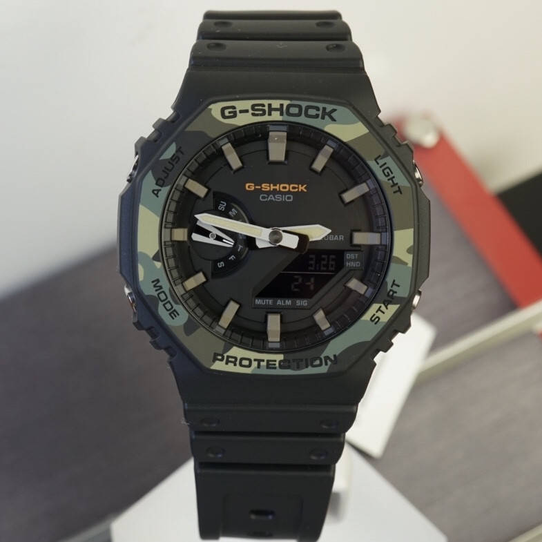 

Часы Casio G-Shock GA-2100SU-1AER