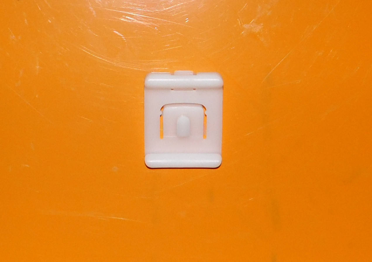 

Ползун сидения боковой на Пассат Б2 Б3 Б4 гольф 2\3 Венто Джетта АУДИ 80 (б2) 100 (с3) салазки Topran 102673