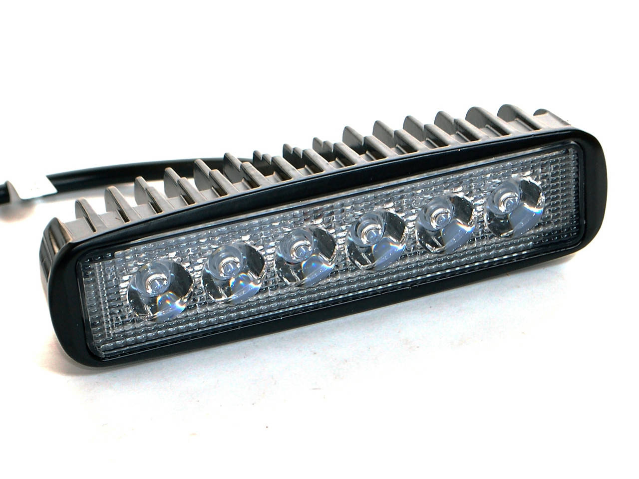 

Светодиодная фара AllLight 07type 18W 6chip Osram 3535 spot 9-30V