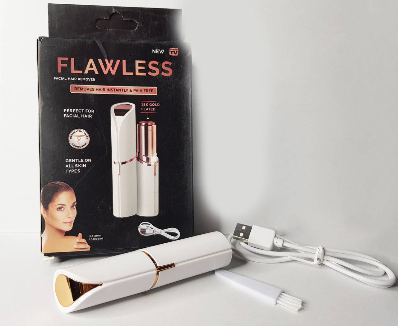 

ТРИММЕР ЖЕНСКИЙ ДЛЯ ЛИЦА FLAWLESS