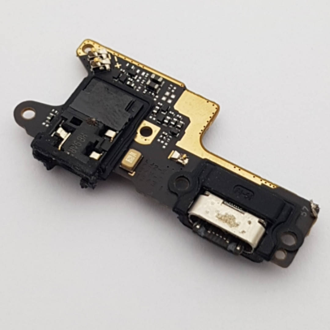 

Плата нижняя с микрофоном Xiaomi Redmi 8A Сервисный оригинал с разборки