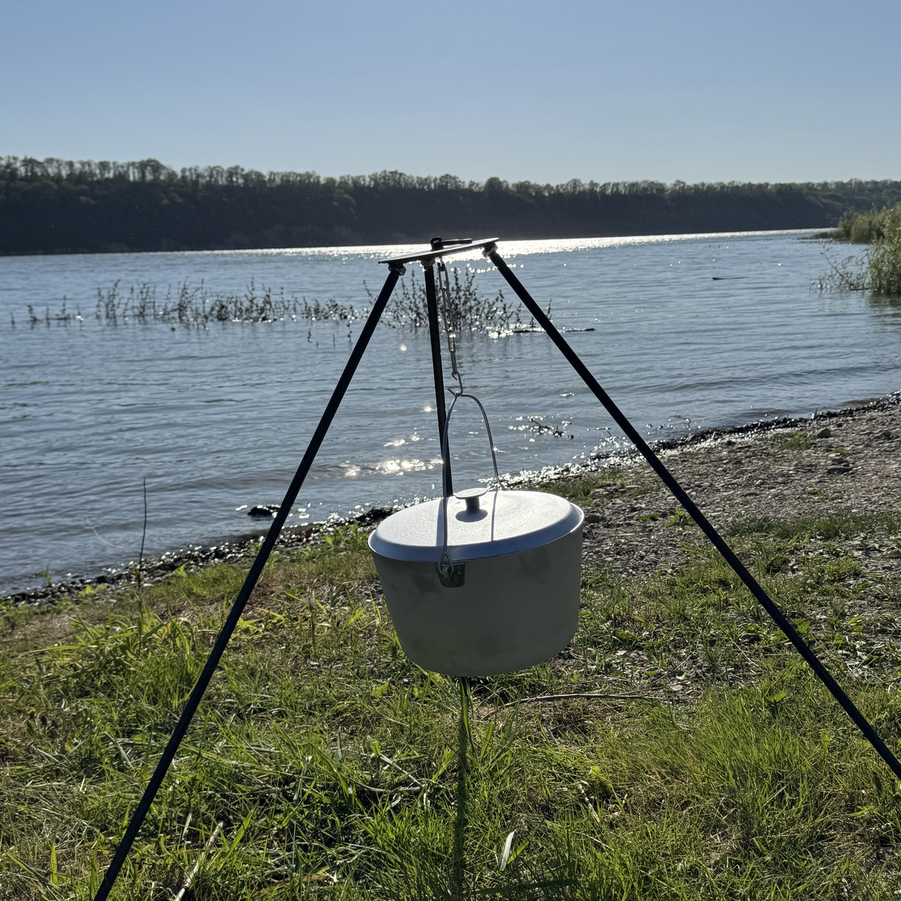 Казан алюмінієвий на 6л з триногою