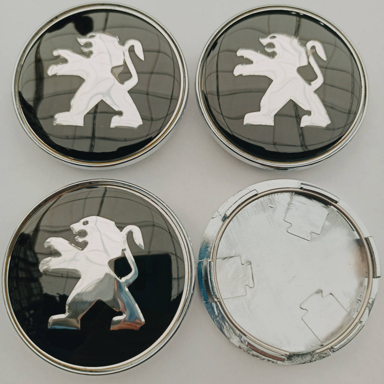 

Колпачки в диски Peugeot 62-68 мм черные