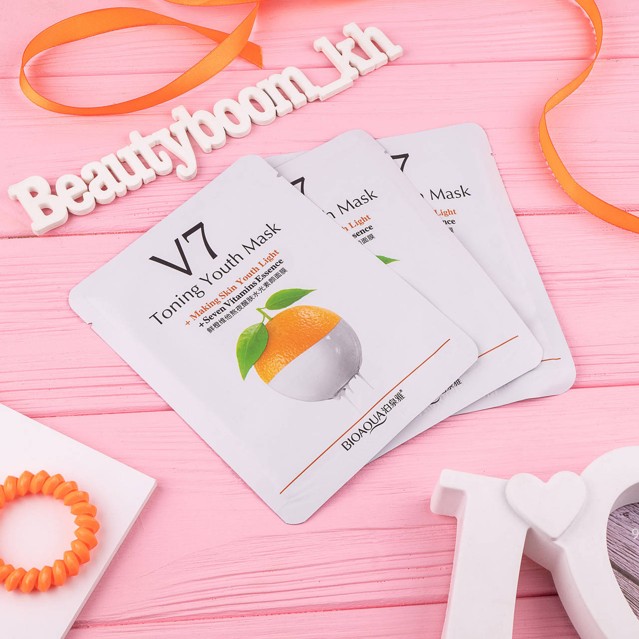 

Тканевая витаминная маска с апельсином BIOAQUA V7 Toning Youth Mask (30г)