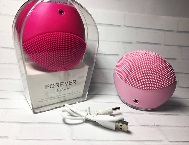 

Электрическая щетка для лица Forever Lina Mini 2