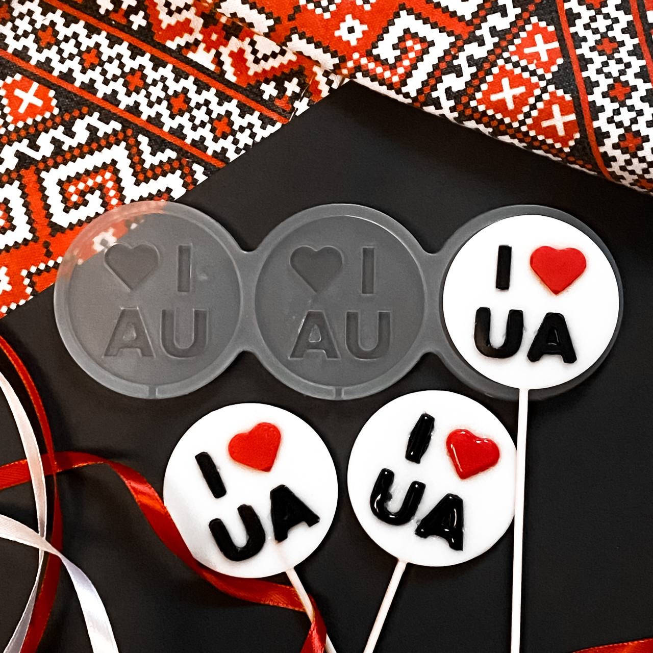 

Силиконовый молд для леденцов "I love UA"