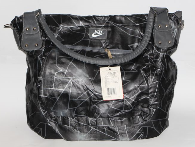 

Женская спортивная сумка Nike