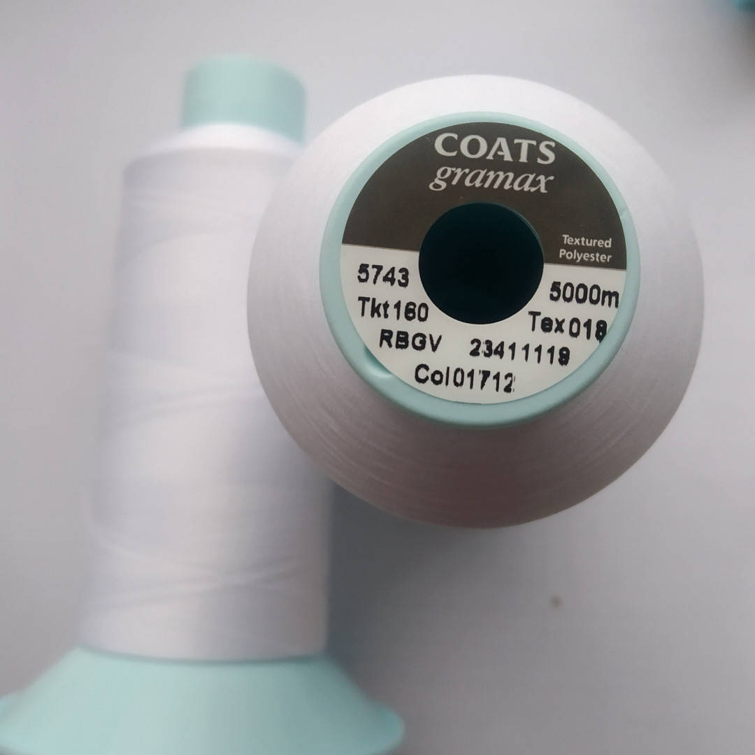 

Текстурована нитка Coats gramax 160/ 5000м / 01712 білий