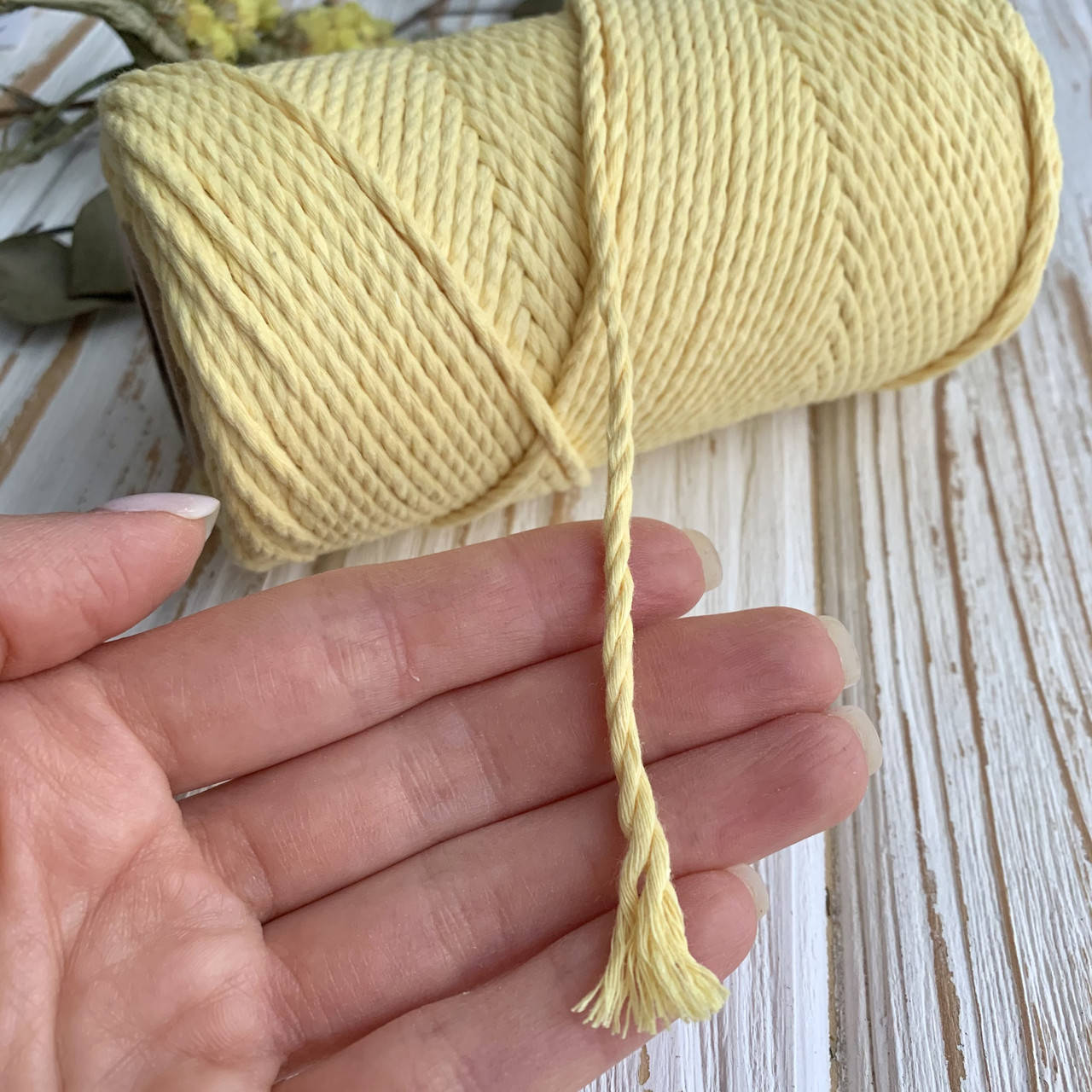 

Эко шнур Macrame Rope 2 mm, цвет Лимонный