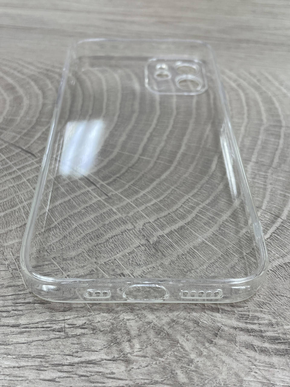 

Чехол на IPhone 12 Silicone Case противоударный прозрачный