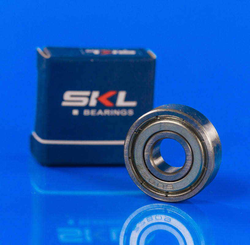 

Фирменный подшипник SKL 608 zz