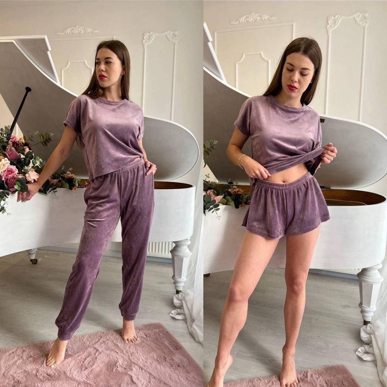 

Комплект-тройка из мягкого бархата брюки, шорты, футболка