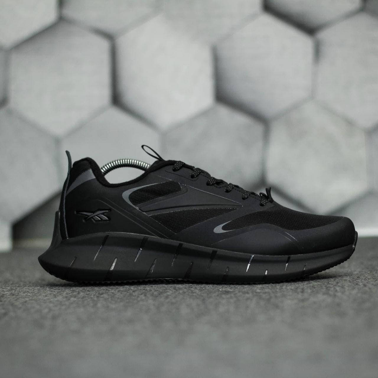 

Мужские кроссовки Reebok Zig Kinetica Black чёрные термо (41-46), Черный