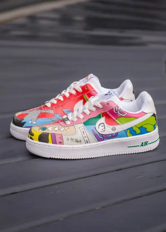 

Nike Air Force 1 Flyleather Ruohan Wang 37 (23.5см.), Разные цвета
