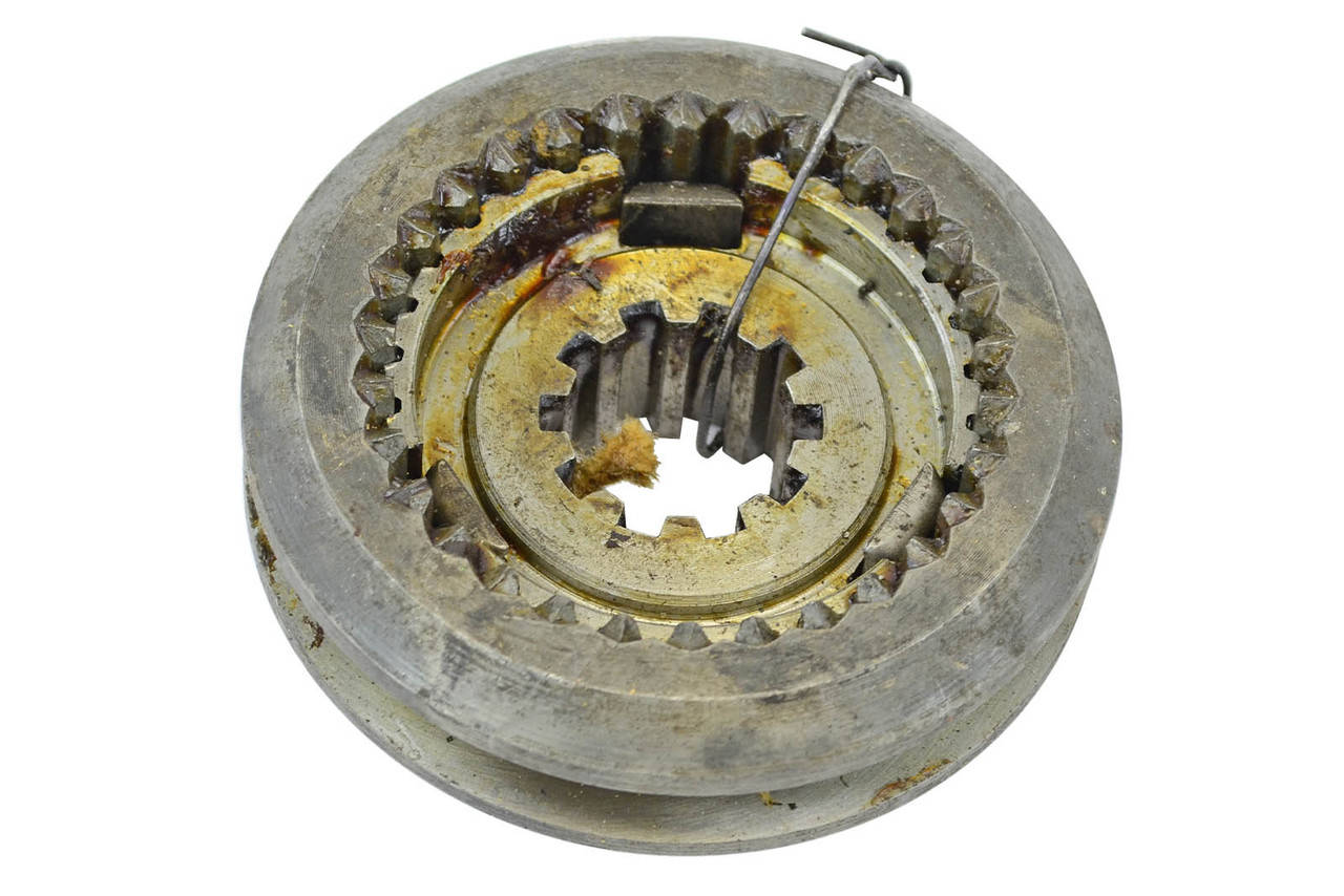 

Муфта 3 - 4 передачи УАЗ КПП СТ. ОБР. (скользящая без сухарей СССР)