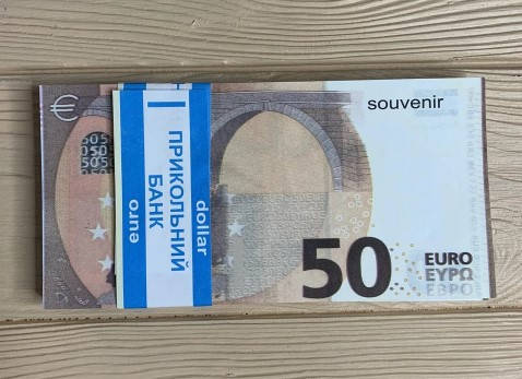 

Деньги сувенирные 50 евро . Пачка евро 80 шт.
