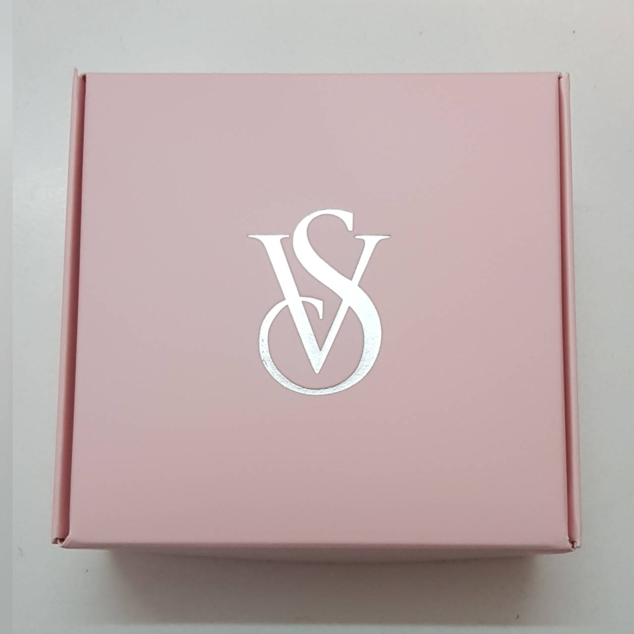 

Коробка Victoria's secret маленькая в новом дизайне (XS)