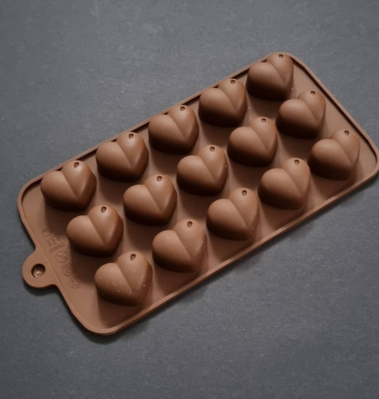 

Формы силиконовые для конфет сердечки