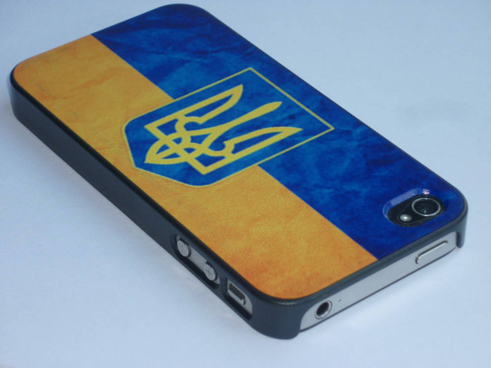 

Чехол для iPhone 4 4S с украинским флагом и гербом, Черный