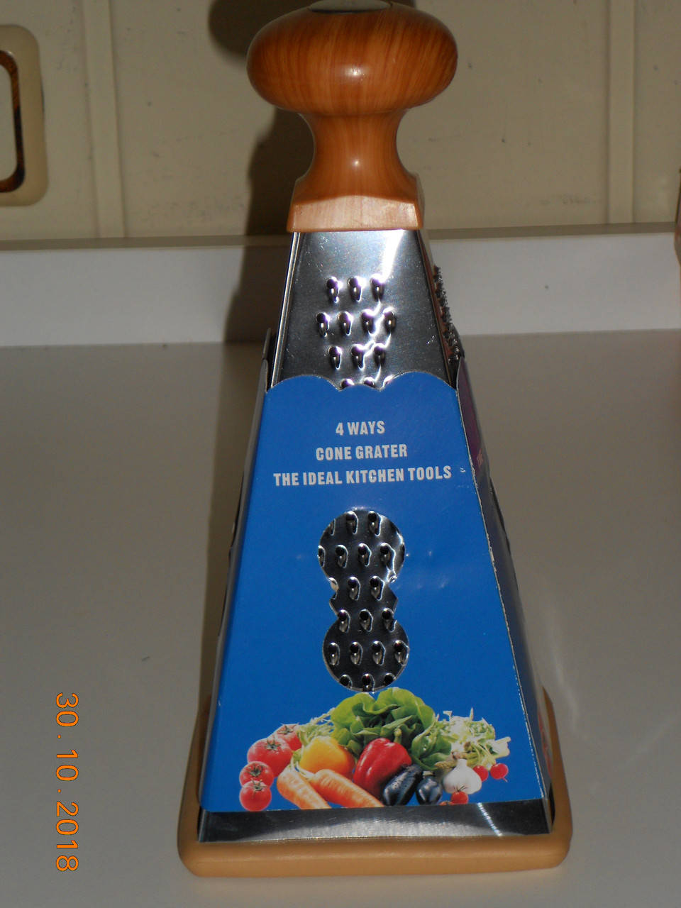 

Удобная четырехсторонняя кухонная терка Empire