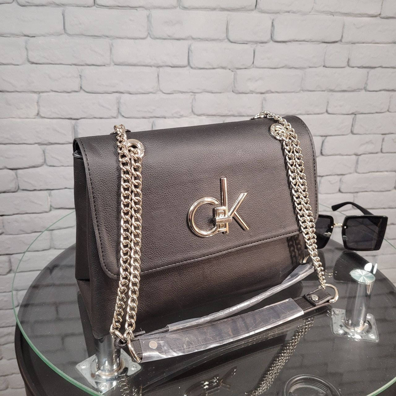 

Женская стильная сумка Calvin Klein черная, Черный