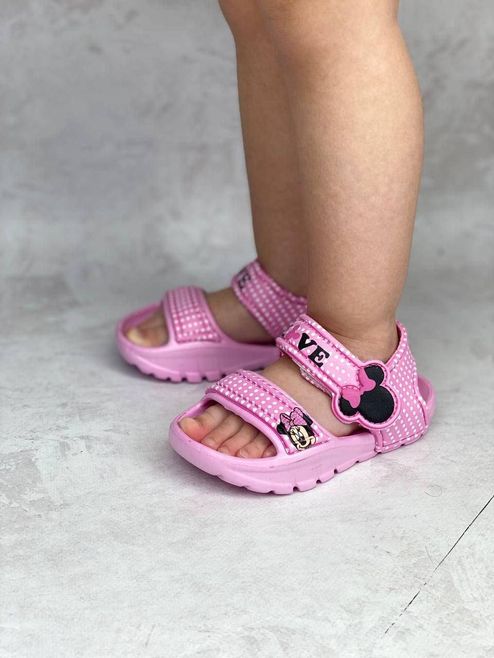 

Сланцы, босоножки для девочки р 26,27,28,29