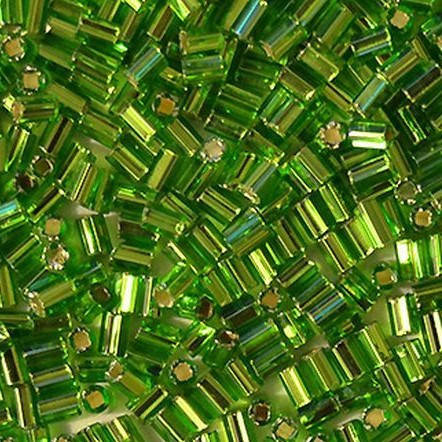 

Бисер Preciosa Рубка прозрачный блестящий 874 / 57430 размер 10 Зелёный яблочный 5 грамм