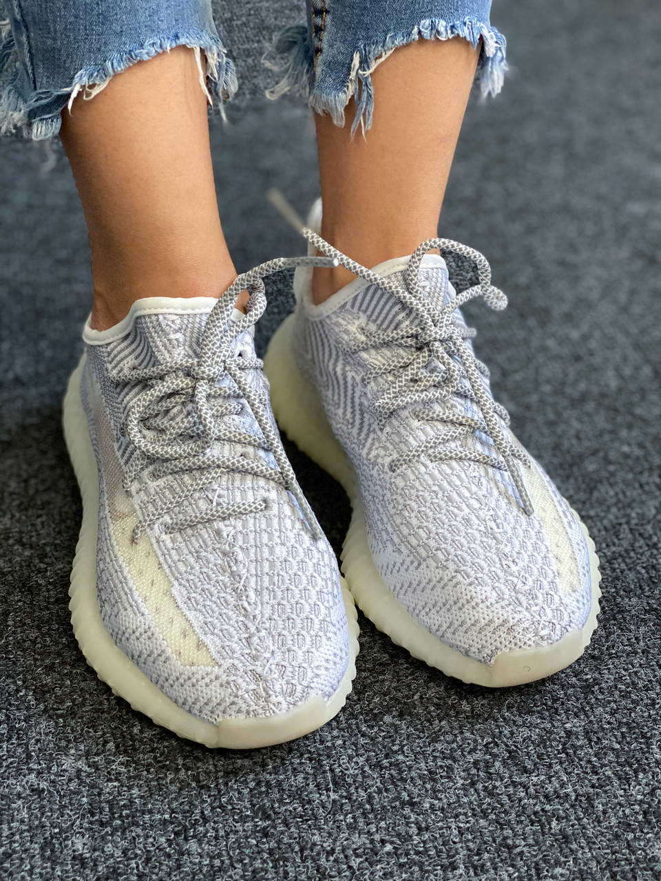 

Адидас Yeezy Boost 350 Static (серые) | размеры: 36|37|38|39|40|41|42, Серый