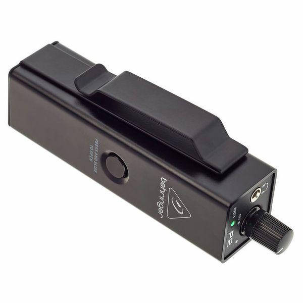 

Усилитель для наушников Behringer Powerplay P2