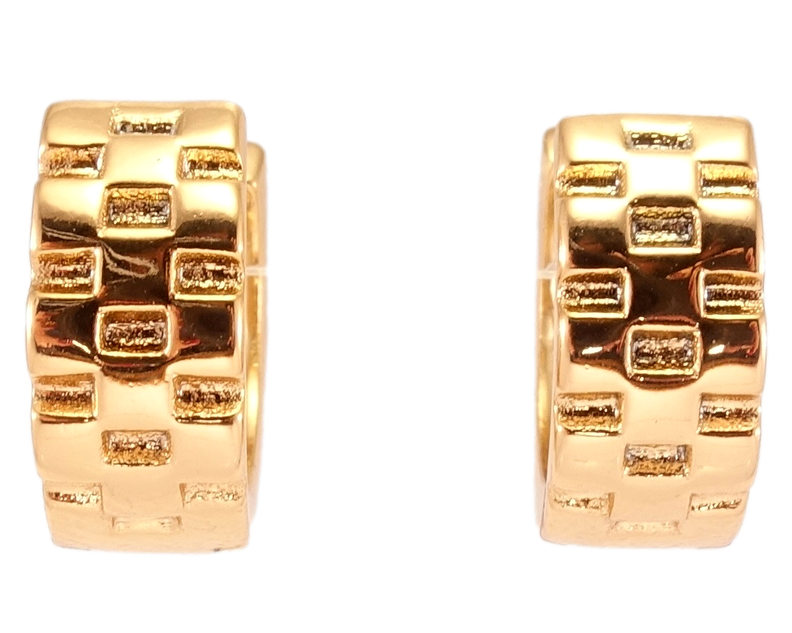

Серьги Xuping Позолота 18K колечки "Рельефный шахматный узор"