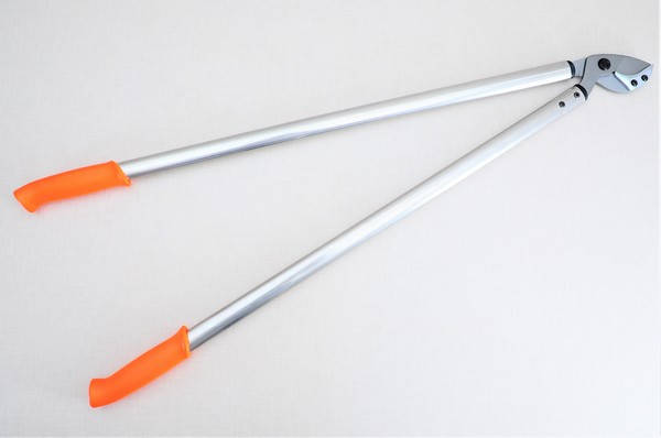 

Сучкорез LOWE 22.100