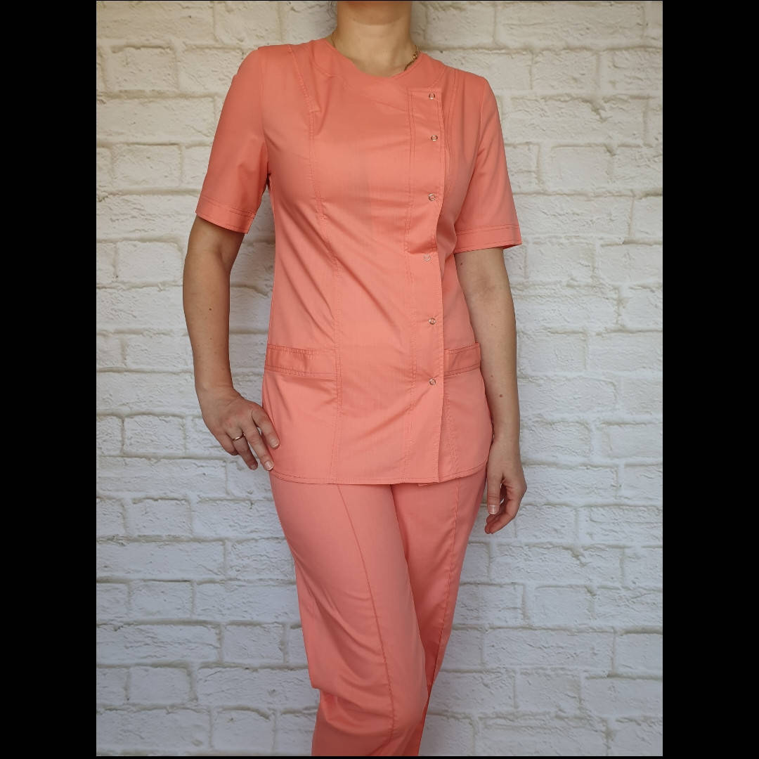 

Медицинский костюм Мимоза. Ткань: батист.